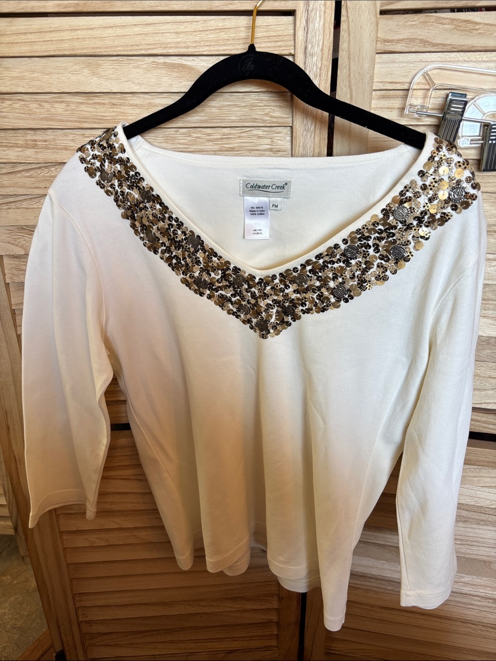 Coldwater Creek Cream Long-Sleeve Top with Gold Sequin V-Neck Petite Medium
